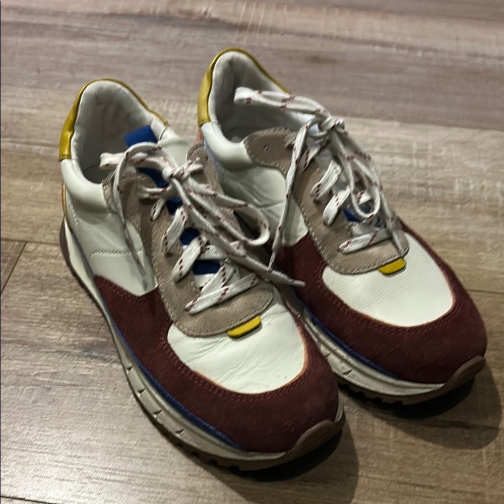 Madewell White and Brown Sneakers Retro-Inspired Design